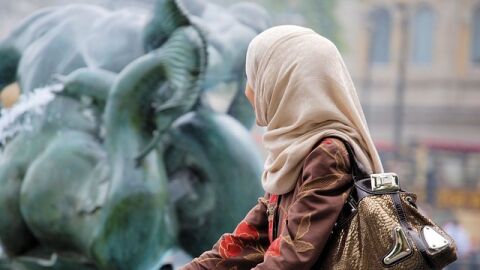 ما هي صفات الفتاة المسلمة
