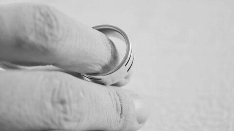 ما هي شروط الطلاق الرجعي