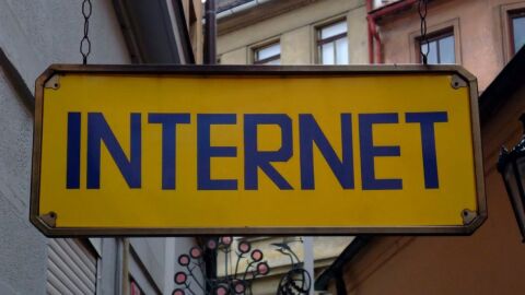 ما هي مساوئ الإنترنت