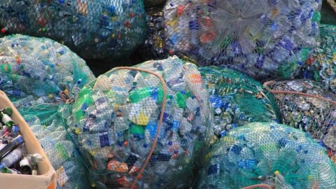 ما هي أضرار البلاستيك على البيئة والإنسان