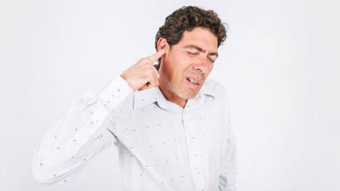 ما هي علامات ثقب طبلة الأذن