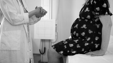 ما هي علامات التسمم للحامل
