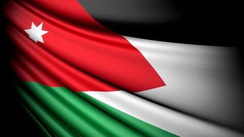 ماذا تعني ألوان العلم الأردني
