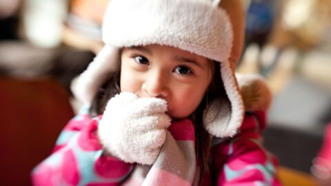 ماذا يلبس الطفل في الشتاء