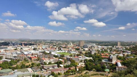 ما هي عاصمة جمهورية جنوب أفريقيا