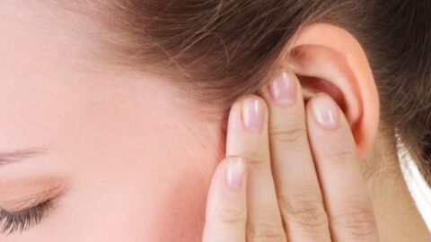 ما سبب طنين الأذن المستمر