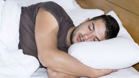 ما هو سبب التعرق أثناء النوم