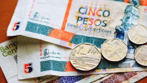 ما هي العملة المستعملة في كوبا