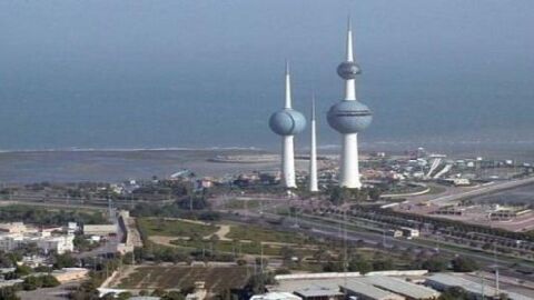 كم عدد سكان الكويت