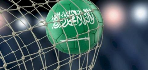 أسماء لاعبي الأهلي السعودي وأرقامهم 2021 2022