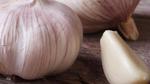 طريقة الثوم لإنبات الشعر