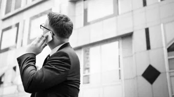 مميزات وسائل الاتصال