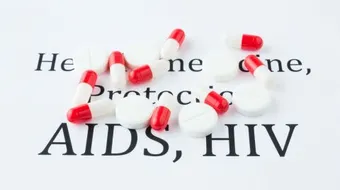 طرق انتقال الإيدز