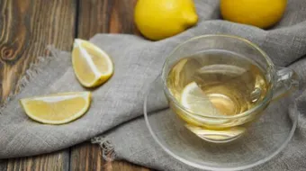 فوائد مذهلة لليمون مع الماء الدافئ