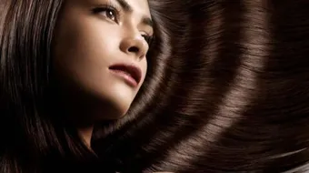 طريقة سهلة لتنعيم الشعر