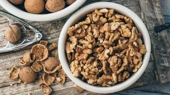 فوائد ومضار الجوز