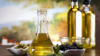 فوائد وأضرار زيت الزيتون