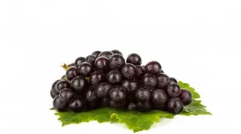 فوائد وضع العنب على البشرة