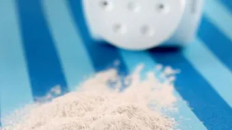 فوائد بودرة الأطفال للوجه