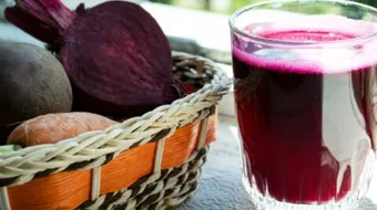 فوائد عصير الشمندر للبشرة