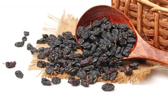 فوائد الزبيب الأسود