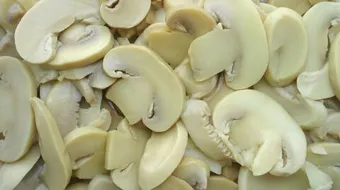 فوائد الفطر المعلب