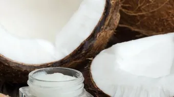 فوائد حليب جوز الهند للشعر