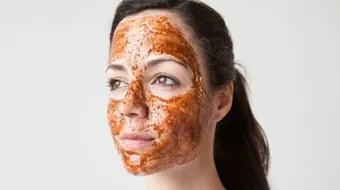 فوائد القهوة للبشرة الدهنية