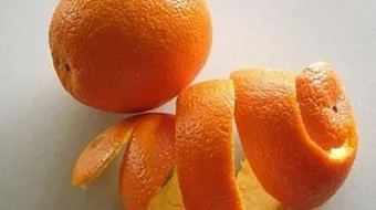 فوائد قشر البرتقال المجفف للبشرة