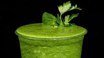 فوائد شرب البقدونس للشعر