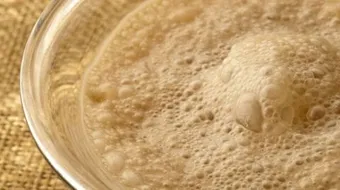 فوائد شرب الخميرة على الريق