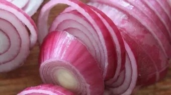 فوائد أكل البصل