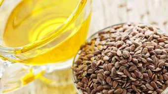 فوائد زيت الكتان للشعر