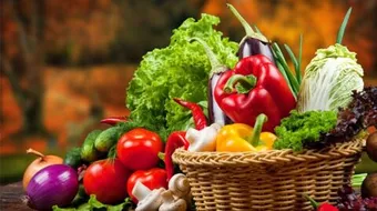 فوائد الفواكه والخضروات للبشرة