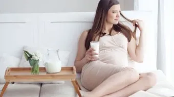 فوائد حليب الماعز للحامل