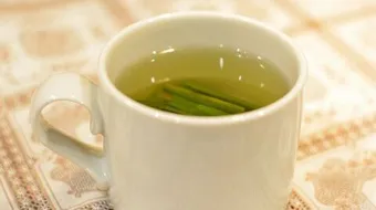 فوائد الشاي الأخضر بعد الأكل