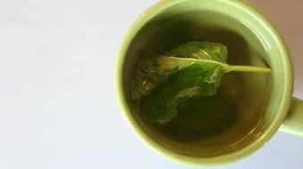 فوائد شاي الأخضر بالنعناع