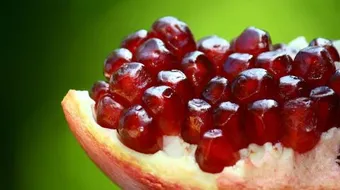 فوائد الرمان المطحون