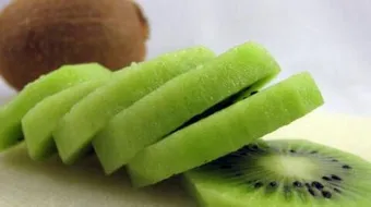 فوائد الكيوي للحامل والجنين