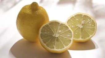 فوائد قشر الليمون