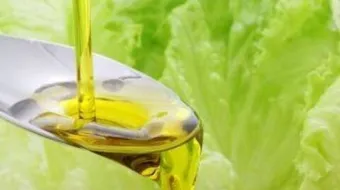 فوائد زيت الخس