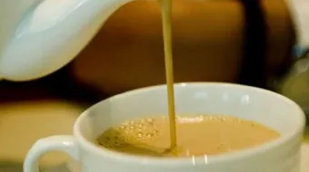 فوائد الشاي بالحليب