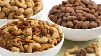 فوائد المكسرات والكاشو