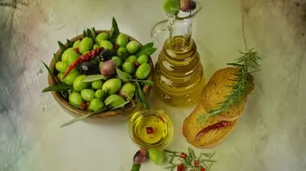 فوائد أوراق الزيتون لمرضى السكري