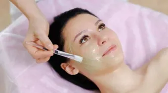 فوائد شمع البرافين للوجه