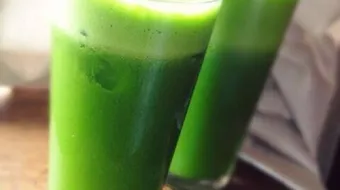 فوائد عصير البقدونس والليمون