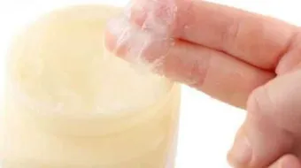 فوائد فازلين الأطفال