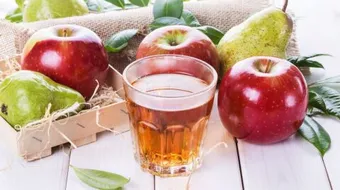 فوائد عصير التفاح الأحمر