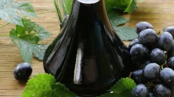 فوائد خل العنب الأحمر