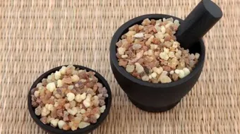 فوائد المر الحجازي للبشرة